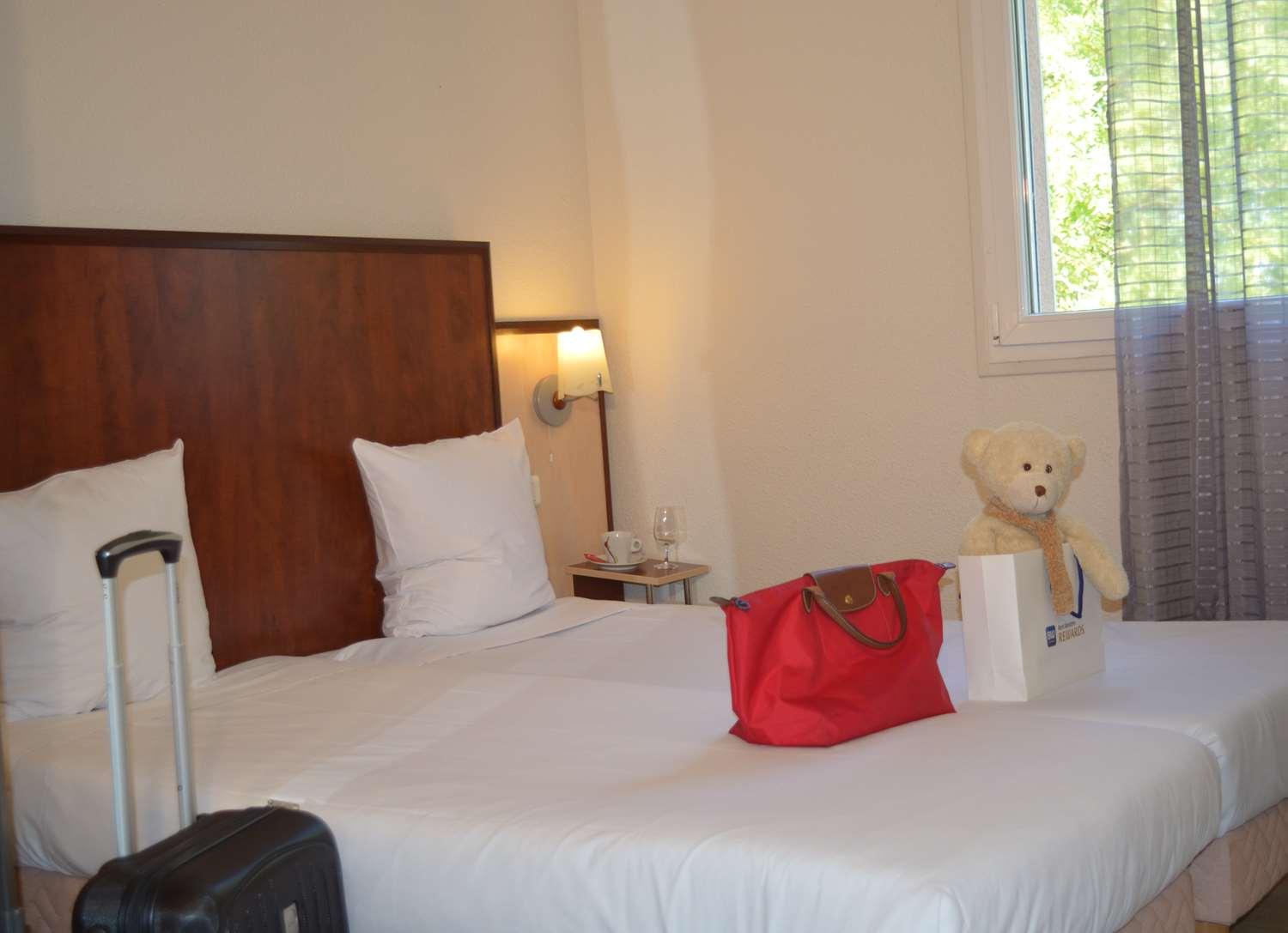 Hotel Sure By Western Reims Nord Saint-Brice-Courcelles