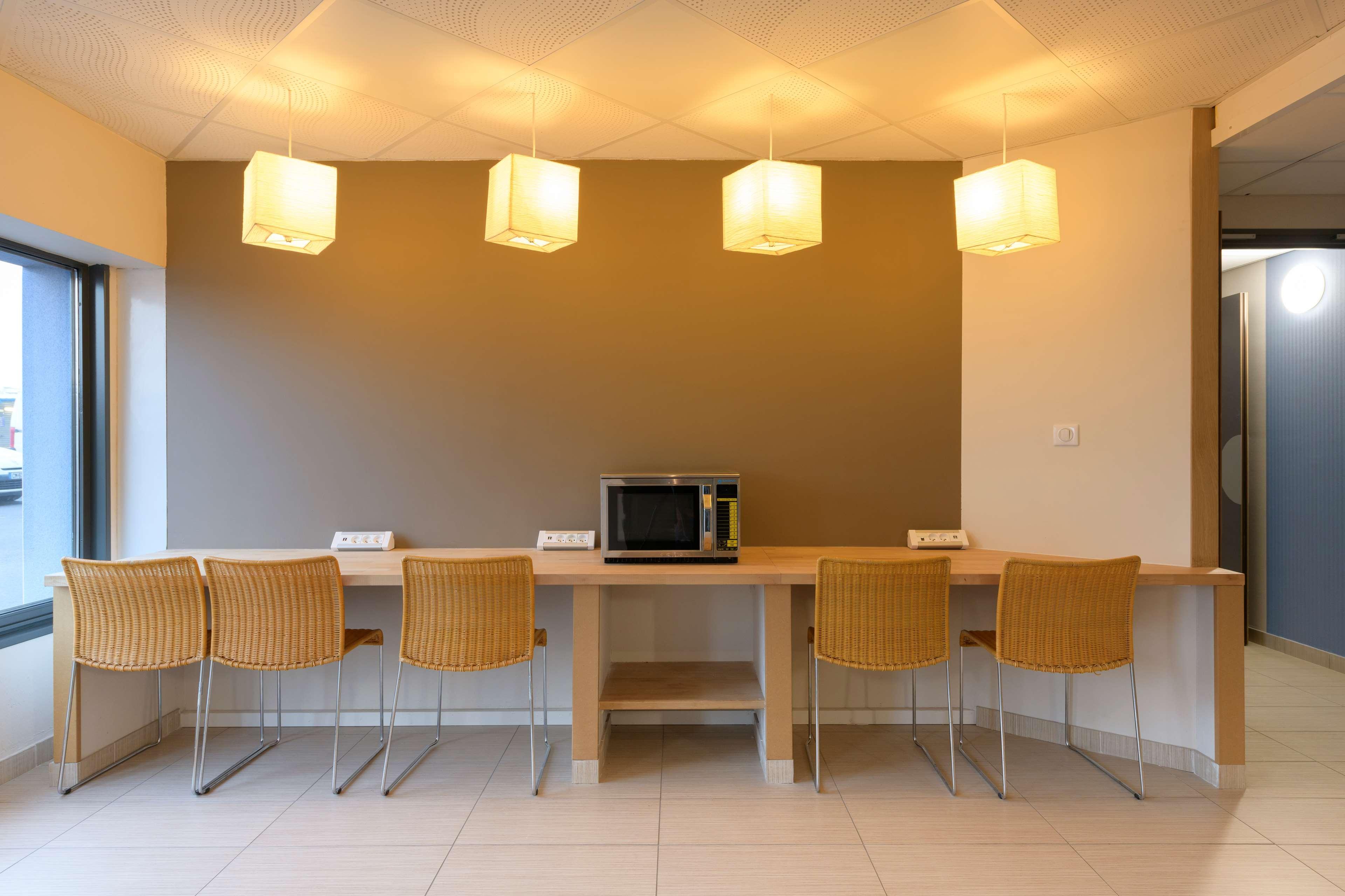 Sure By Western Reims Nord Hotel Saint-Brice-Courcelles