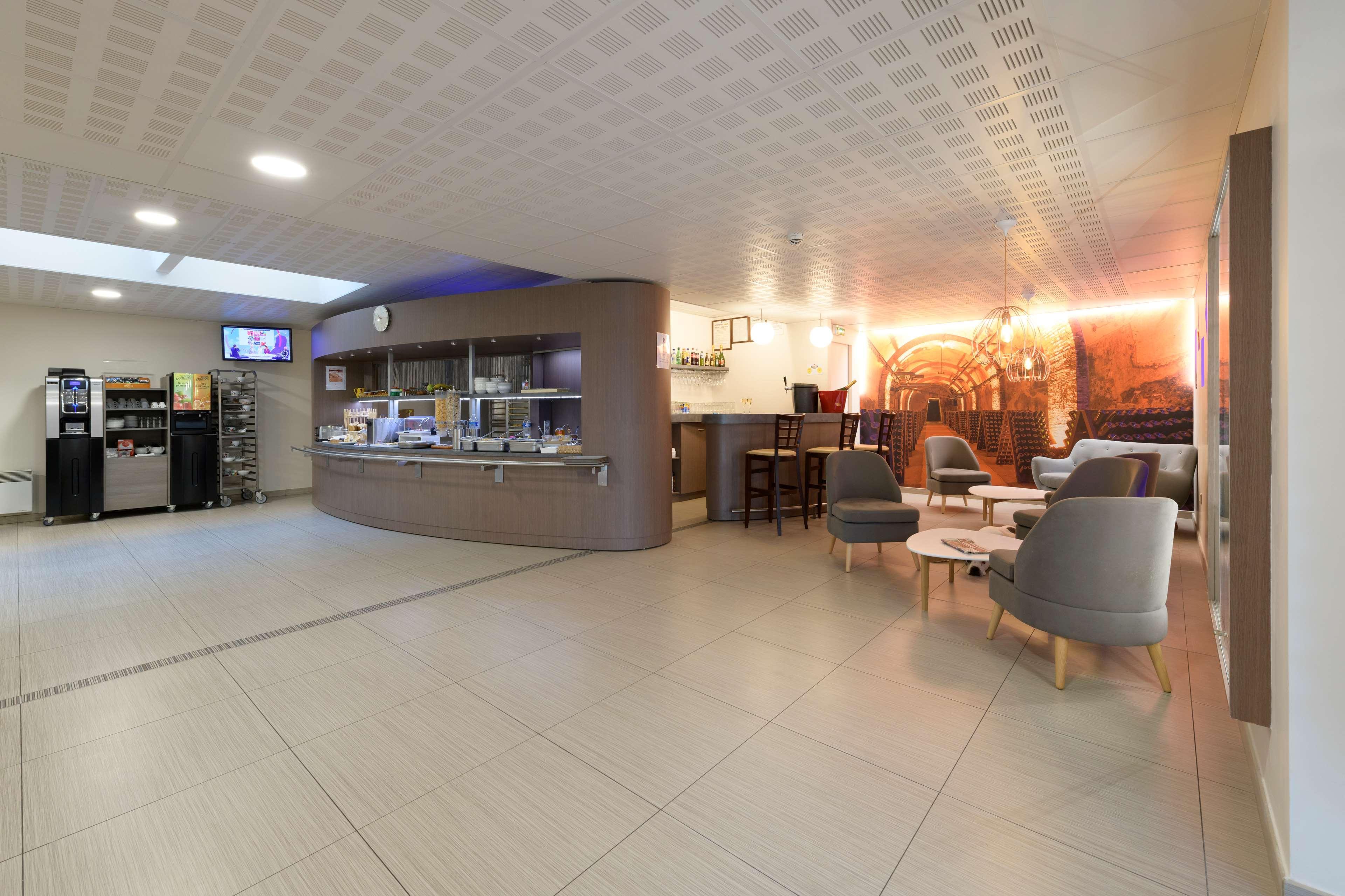 Sure By Western Reims Nord Hotel