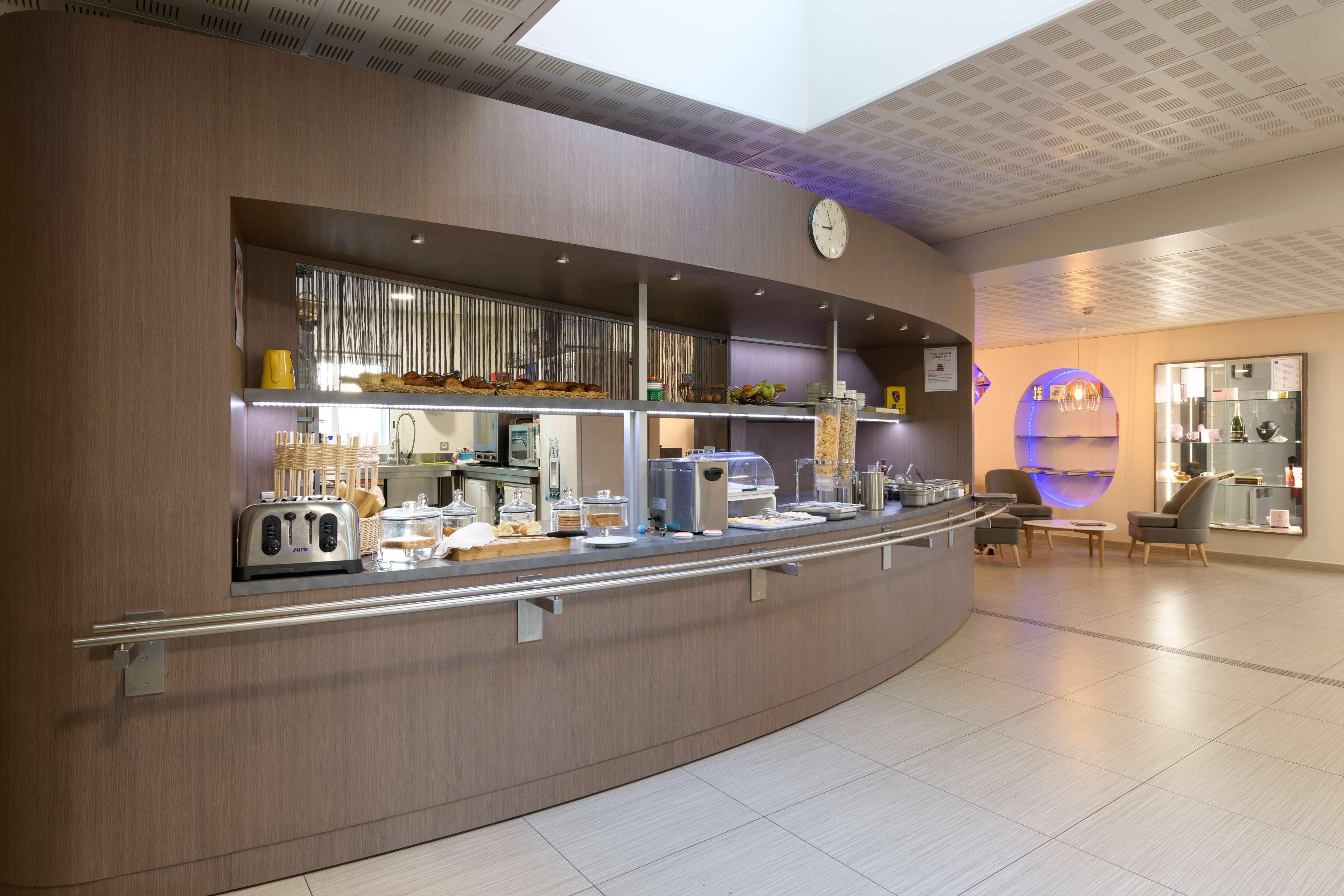 Hotel Sure By Western Reims Nord