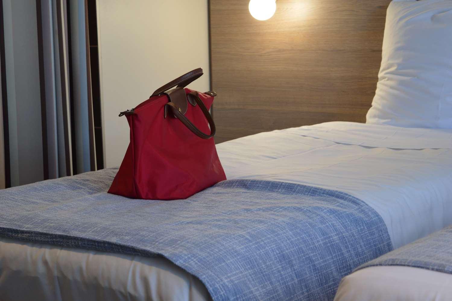 Sure By Western Reims Nord 3* Saint-Brice-Courcelles